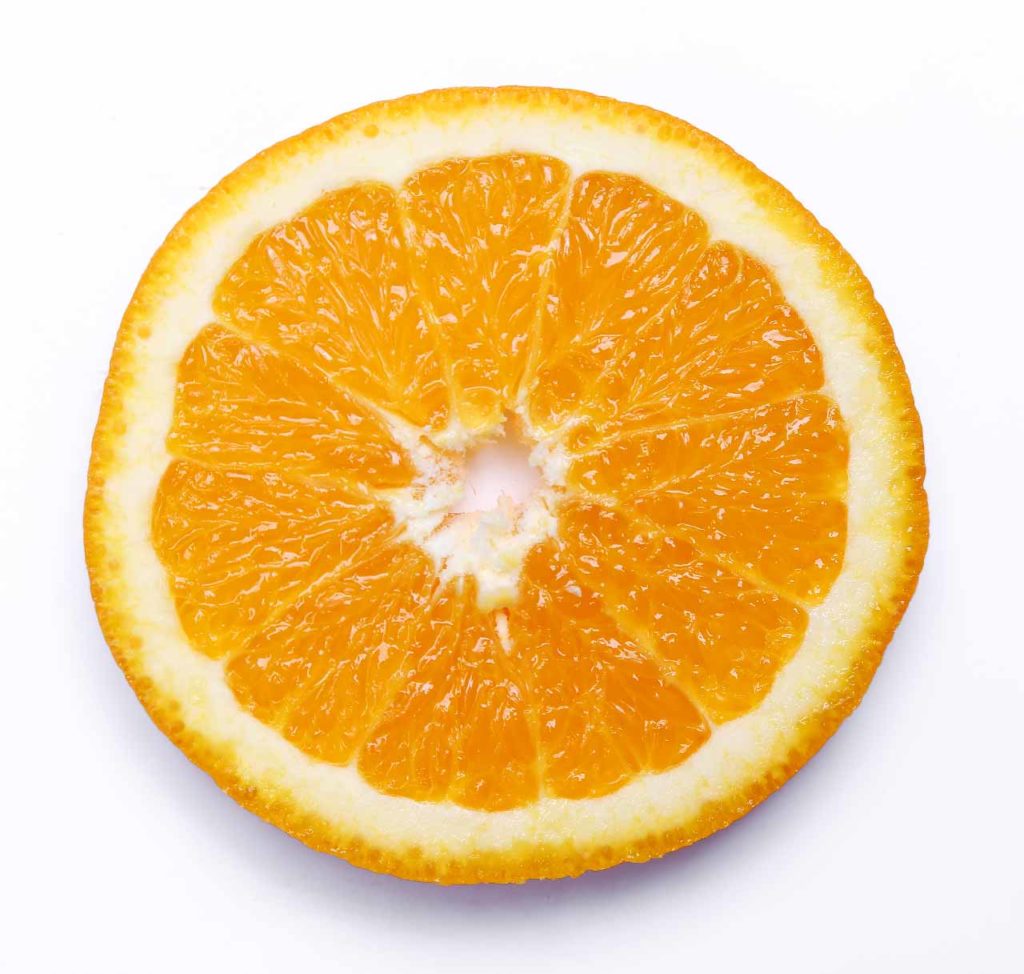 Pomeranč je skvělým zdrojem vitamínu C